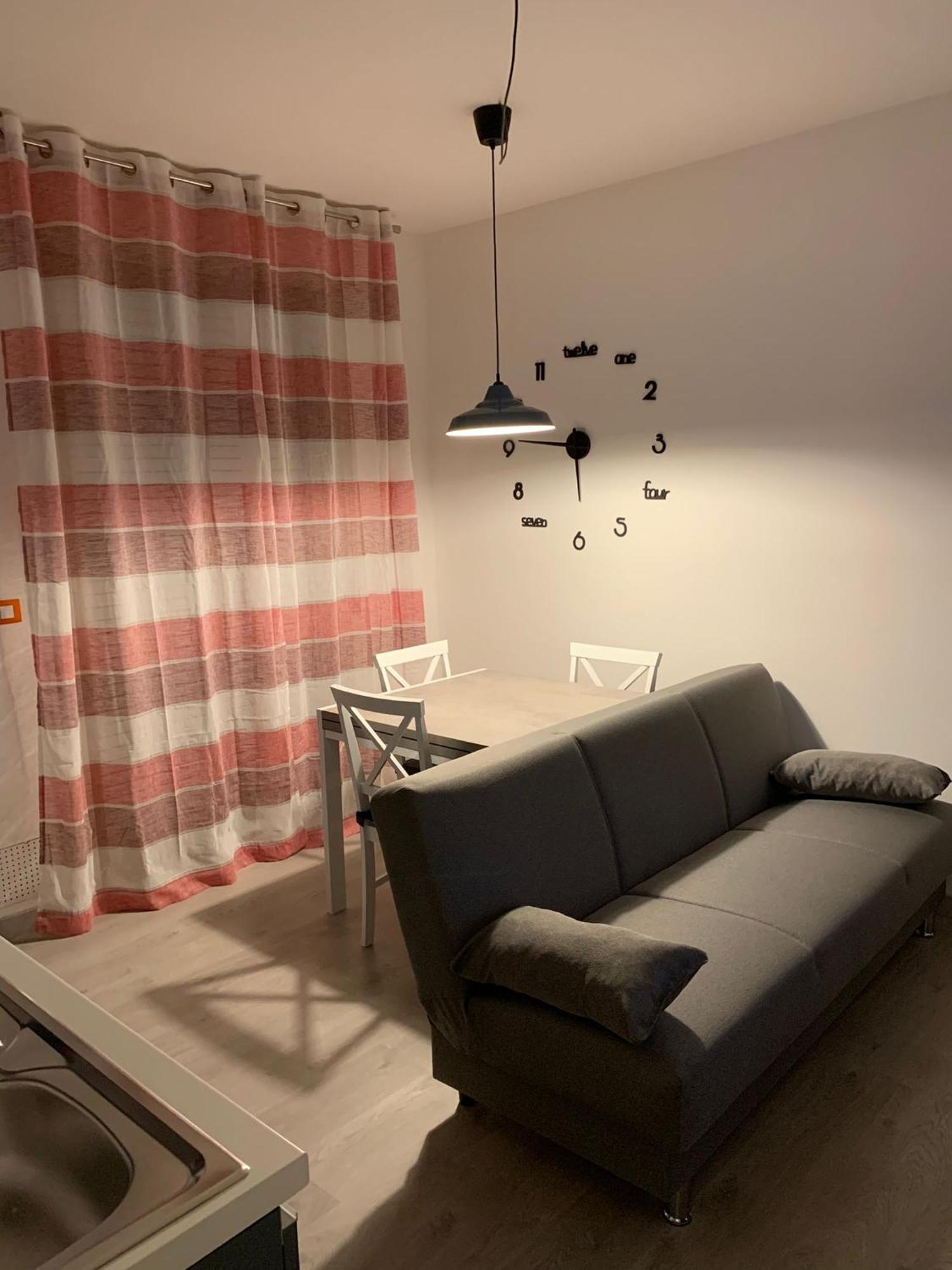 Albachiara Termini Apartment แตร์มินิ อิเมเรเซ ภายนอก รูปภาพ